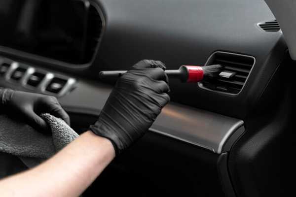 Assessing Upholstery Condition for Longevity